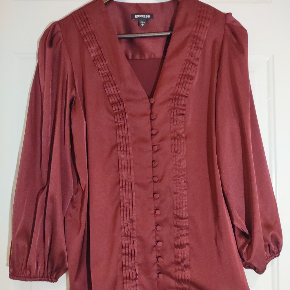 Express top burgundy